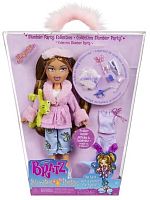 Bratz Кукла с аксессуарами Slumber Party Ясмин					